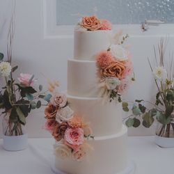 Wedding Cake(s), Topper, Decoration