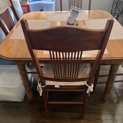 Oak Table W/4 Chairs