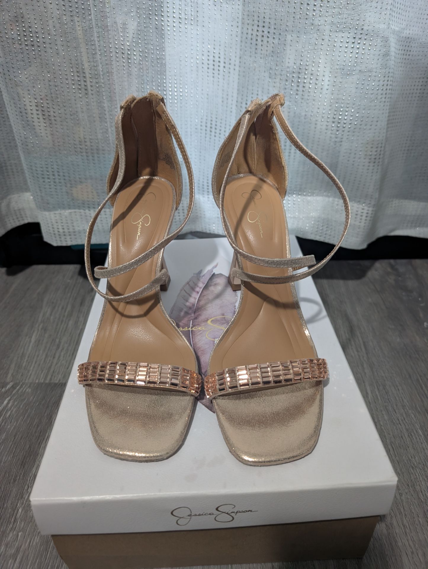 Jessica Simpson size 9.5