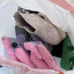 Free Little Girl Shoes Size 10-11