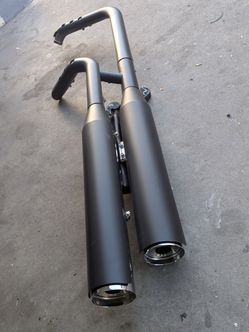Exhaust Harley-Davidson Street Bob