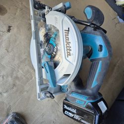 Makita XSH03 18V Cordless Circular Saw