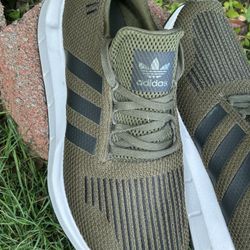 Men’s Adidas Swift Run Sneakers