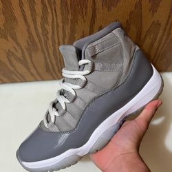 Jordan 11’s 8.5