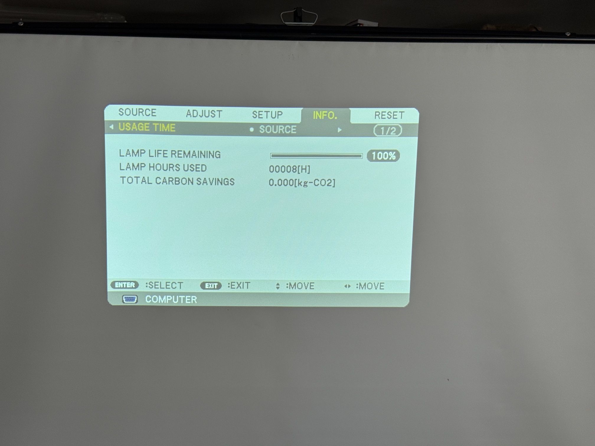 NEC NP110 Projector