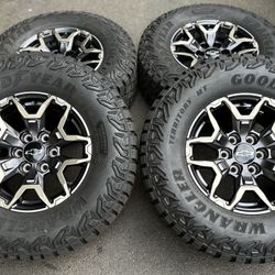 New 17" Inch OEM Chevrolet ZR2 Wheels Rims 6x139.7 6x5.5 Goodyear LT285/70R17 $1850 Hablo Español