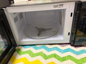 Hamilton Beach 1000W Microwave