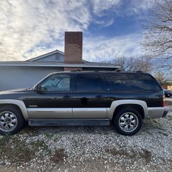 Chevy Suburban 