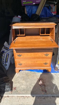 Solid wood desk