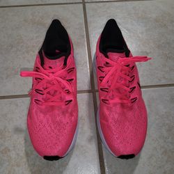 Nike Zoom Running Shoes Women's Size 8 (US)