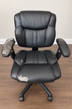 Black Leather Office Chair with Armrests