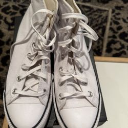 Converse White Sneaker 