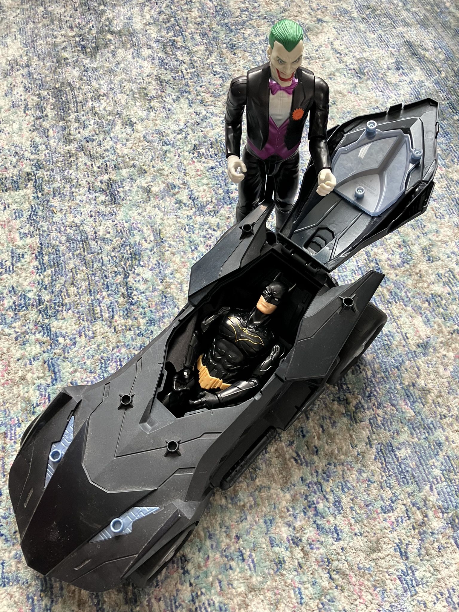 Batman, Joker, Batmobile