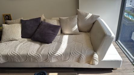 White leader sofa bed