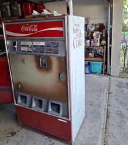 1970s Coca-Cola "Square Top" vending machine