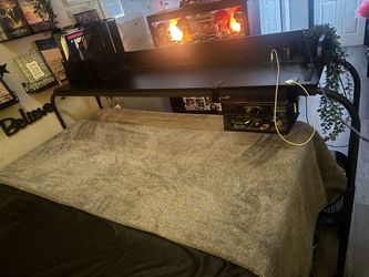 LED ABOVE BED TABLE