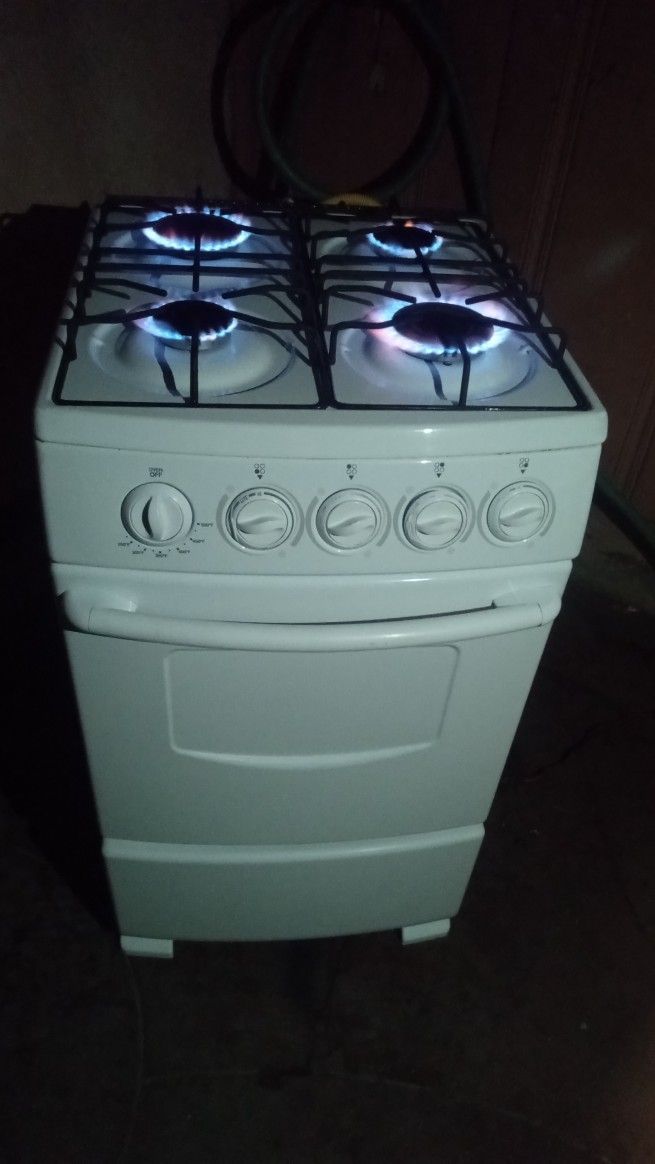 Stove/ Estufa de 20" ( Free Delivery π