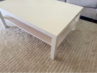 White Rectangular coffee table