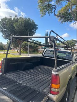 Utility rack