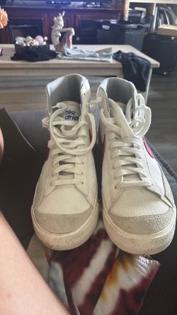 Nike blazers Size 11.5