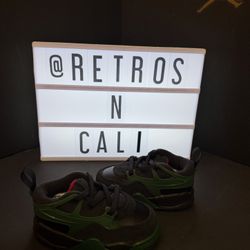 Jordan 4 RM “Black Gorge Green Varsity Red”