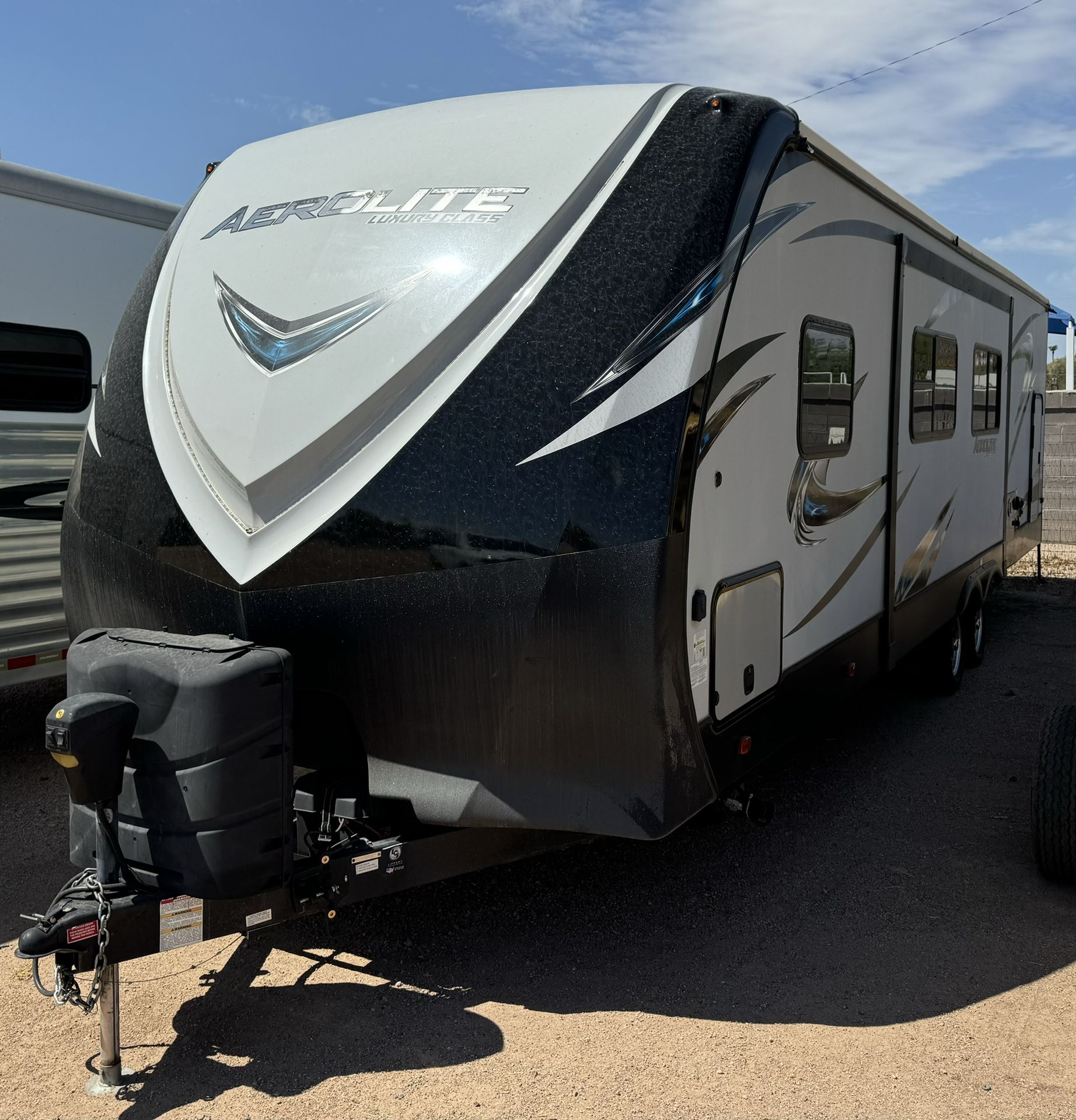 2018 Dutchmen Aerolite Luxury Class 292DBHS