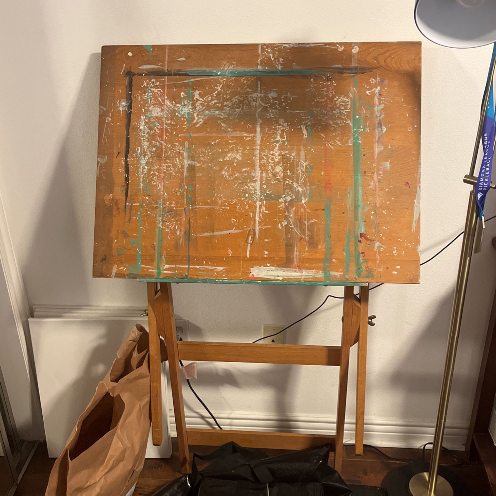 Art Table