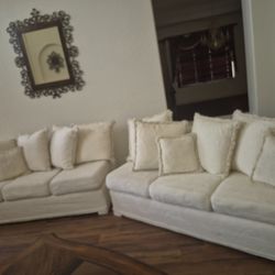 3 White Sofas 