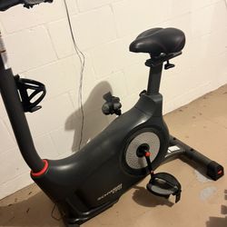 Schwinn 170 Upright Exercise Bike – Bluetooth, Programs, Great Condition