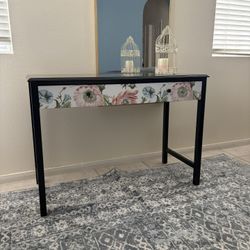 Large Table Style Desk With Floral Accents