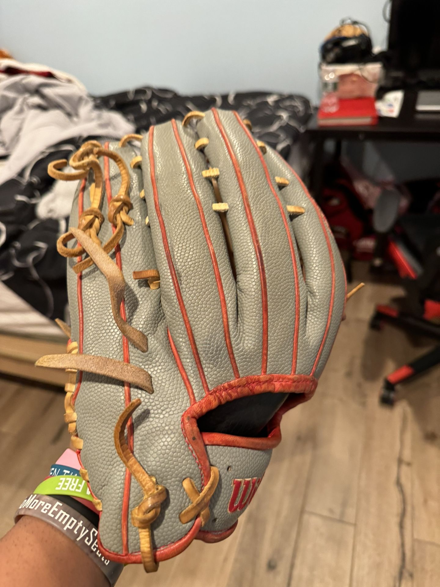 Outfield Baseball glove