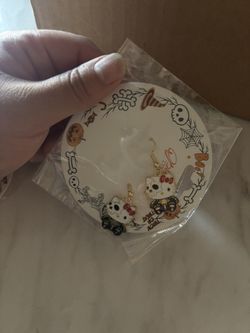 Hello Kitty Halloween Earrings 