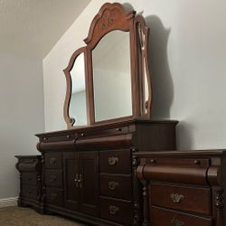Real Wood Bedroom Furniture 