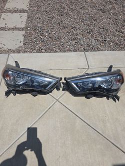 Toyota 4runner oem headlights