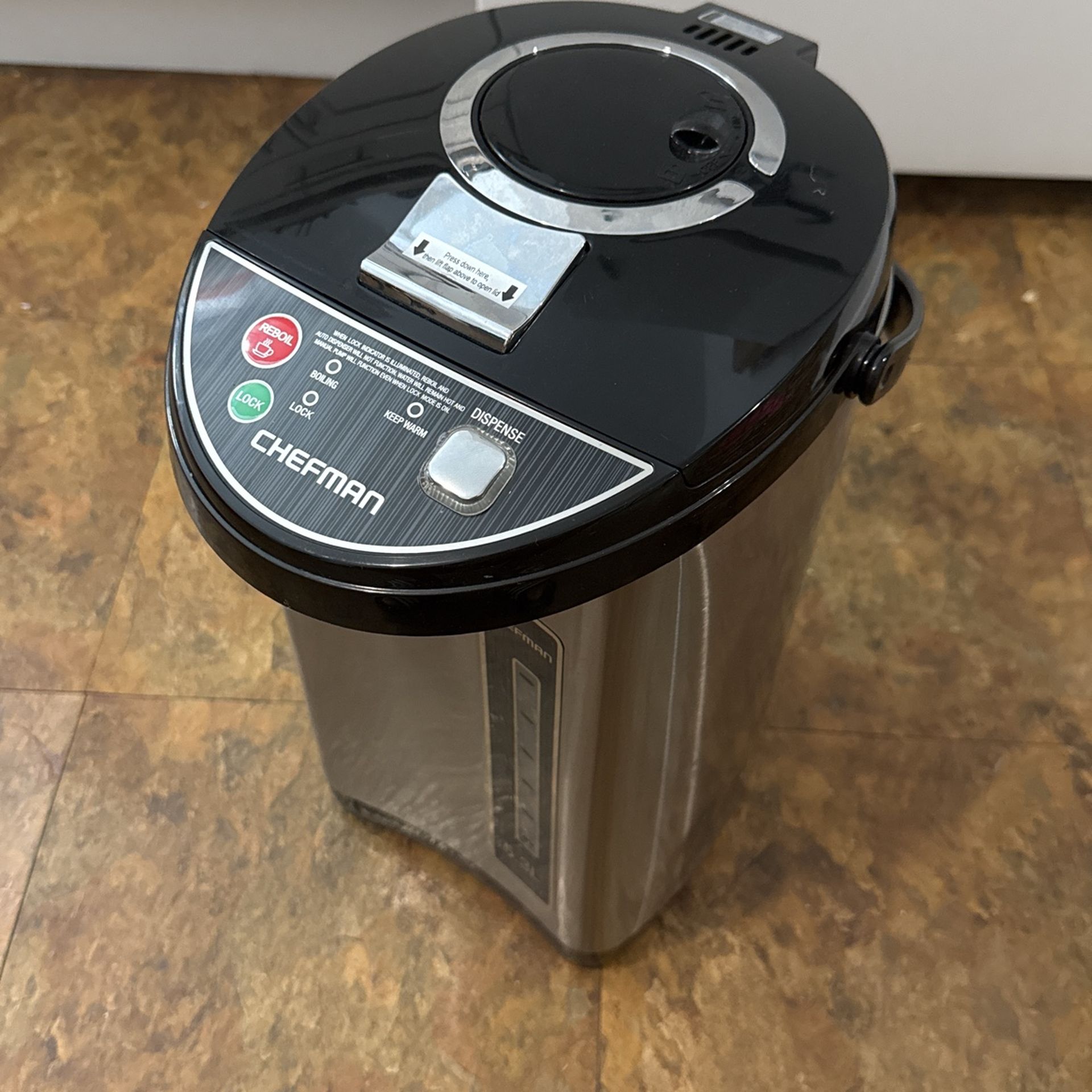 Chefman Electric Hot Water Pot/Heater
