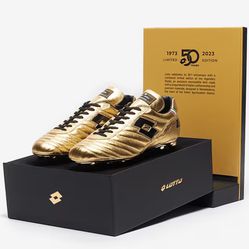 BNIB Lotto Stadio OG Gold 50 Years Edition Gold/Black Soccer Cleat/Football Boot