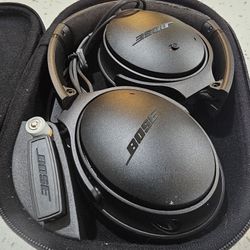 Bose QuietComfort 25 Acoustic Noise Cancelling Wired Headphones, Special Edition Triple Black