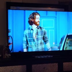 FOR SALE: Excellent Condition 55-inch TV - Works Perfectly!