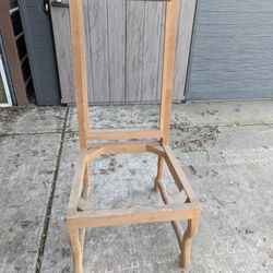 12 Unfinished Chairs And 2 Captains Chairs $50 For All