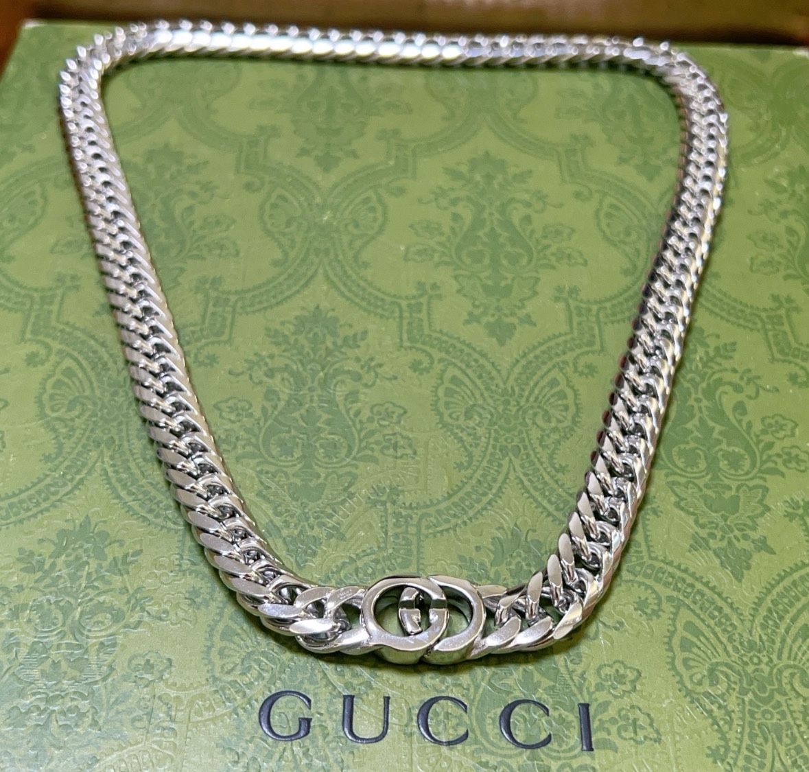 Gucci necklace