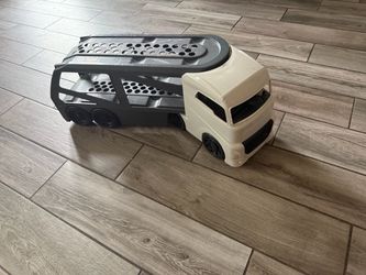Little Tikes Big Car Carrier Semi-Truck