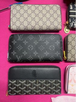 Wallets 😊😊