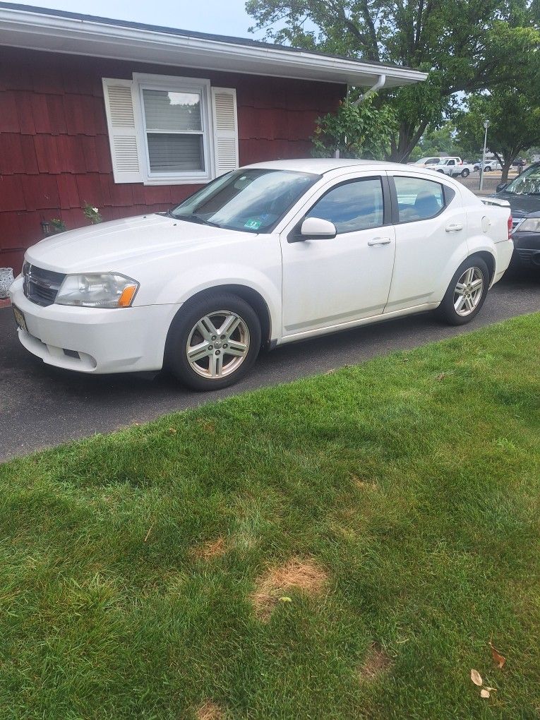 2010 Dodge Avenger