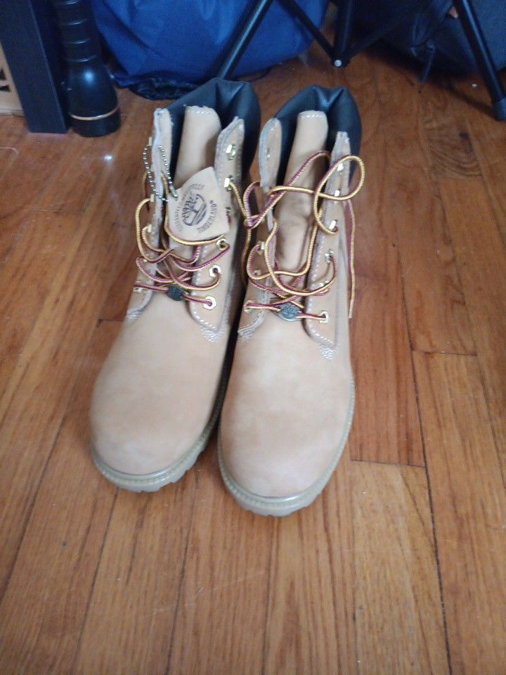 Womens Timberland Boots Size 10M