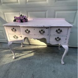 pink vintage vanity