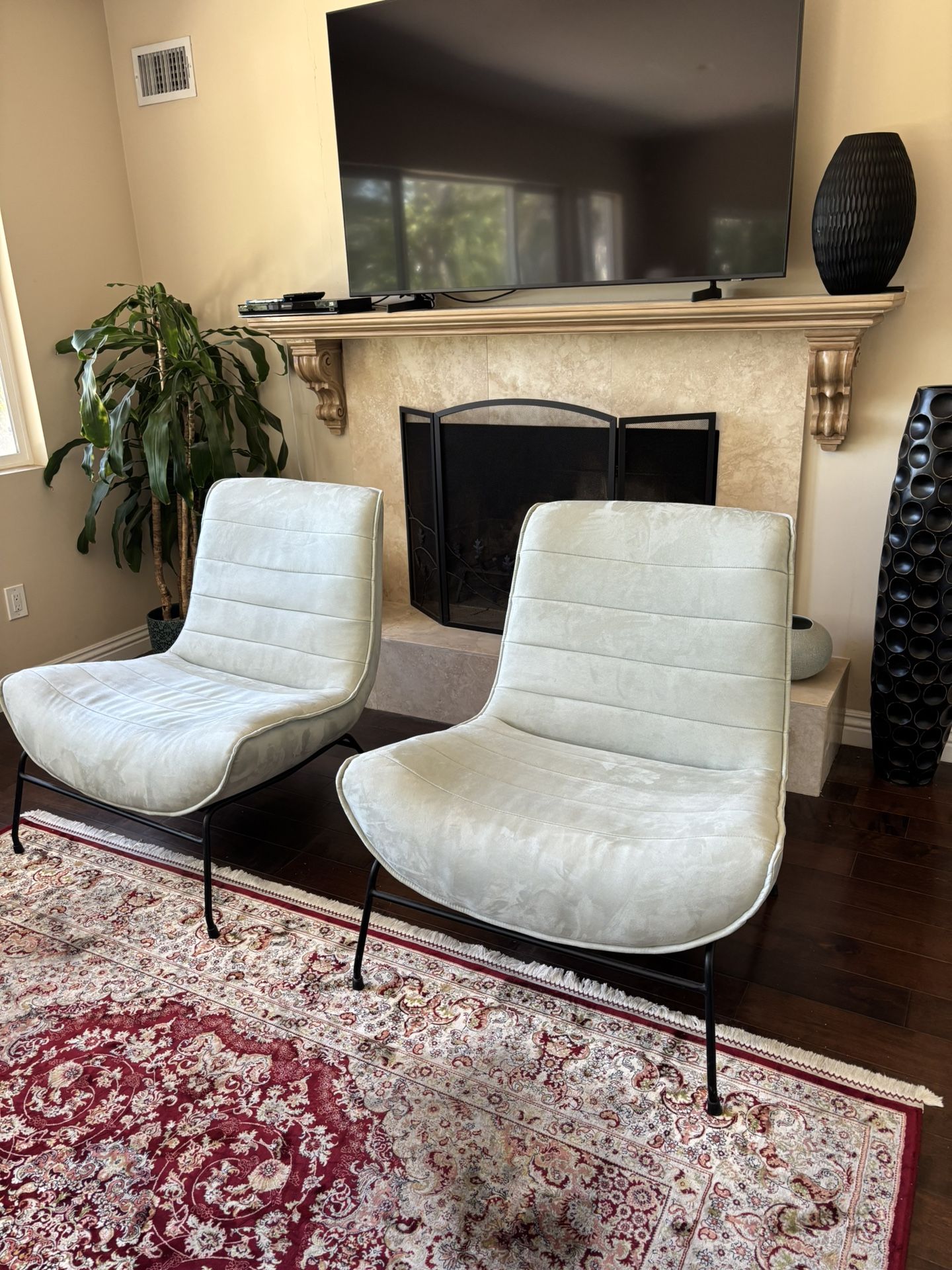 Sueded Modern Chairs