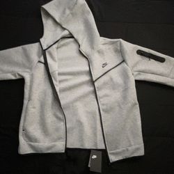 Nike Men's Tech Fleece Hoodie Grey