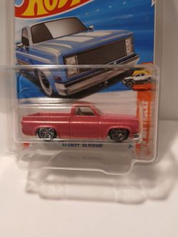Hot Wheels '83 Chevy Silverado Custom