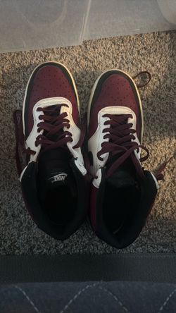 Nike Court Vision Hightops