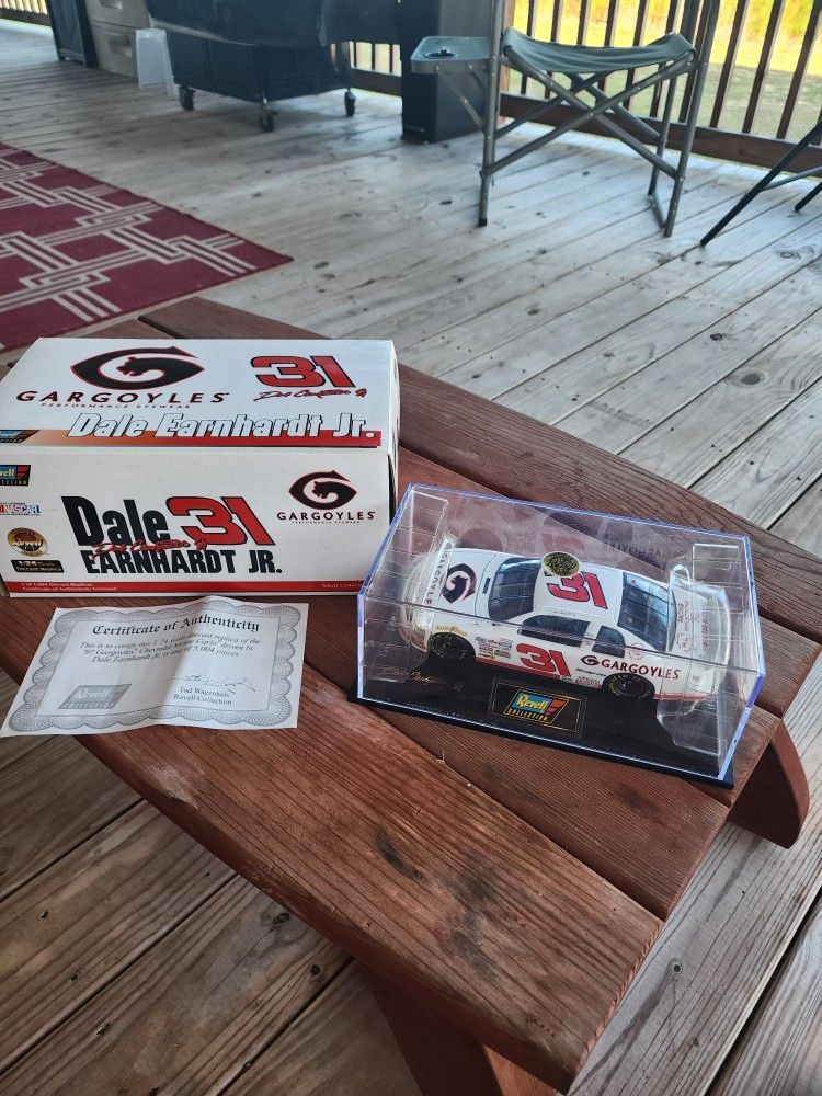 VTG DALE EARNHARDT JR.#31 1999 GARGOYLES REVELL 1/24 SCALE M.CARLO CWC 1/5004